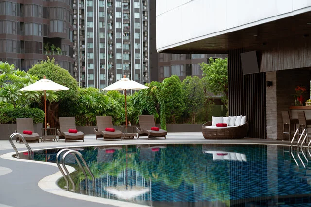 Avani_Ratchada_Bangkok_Hotel_Health_Club_Swimming_Pool_2