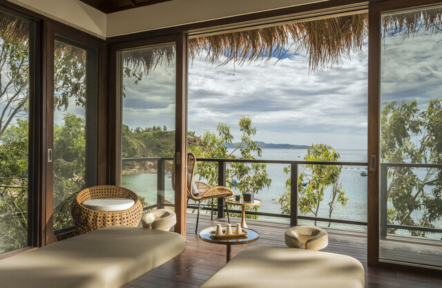 Anantara_Quy_Nhon_Villas_Spa_Anantara_Spa_Double_Treatment_Pavilion_With_Quy_Nhon_Bay_Views-2007x1308.jpg