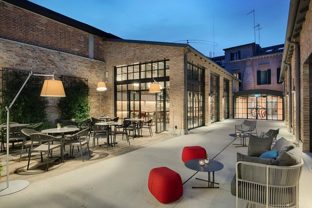 NH_Collection_Murano_Villa_Hotel_Facilities_terrace_sunset-7358x4910