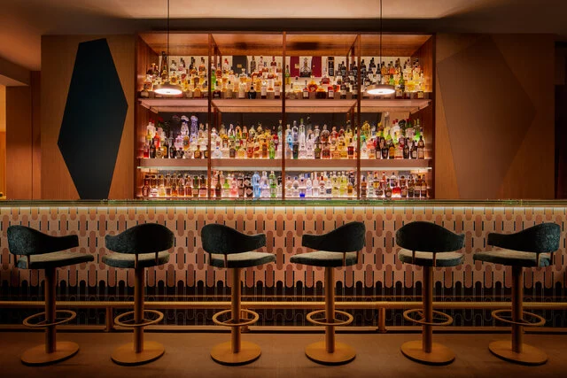 Tivoli_Marina_Vilamoura_Algarve_Resort_Bar_Lounge_The_Argo_Cocktail_Bar_Bar_Area_View