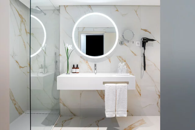 Tivoli_Coimbra_Hotel_bathroom_2