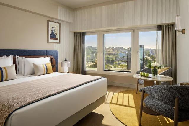 TIVOLI_Oriente_Lisbon_Hotel_Guest_Room_Deluxe_Double_City_View_1