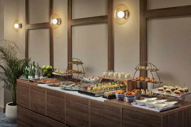 Tivoli_Oriente_Lisbon_Hotel_Property_Meeting_Room_Finger_Buffet_Setup