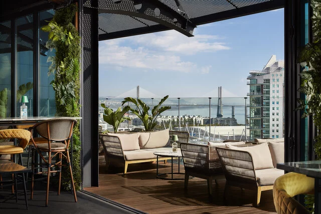 Tivoli_Oriente_Property_Bar_Sky_Bar_Exterior_View