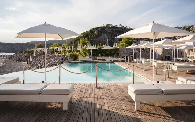 Tivoli_Portopiccolo_Sistiana_Resort_PortopiccoloBeachClub_MainPool