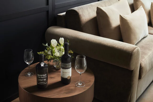 Tivoli_Kopke_Porto_Gaia_Hotel_Guest_Room_Family_Suite_Detail_1