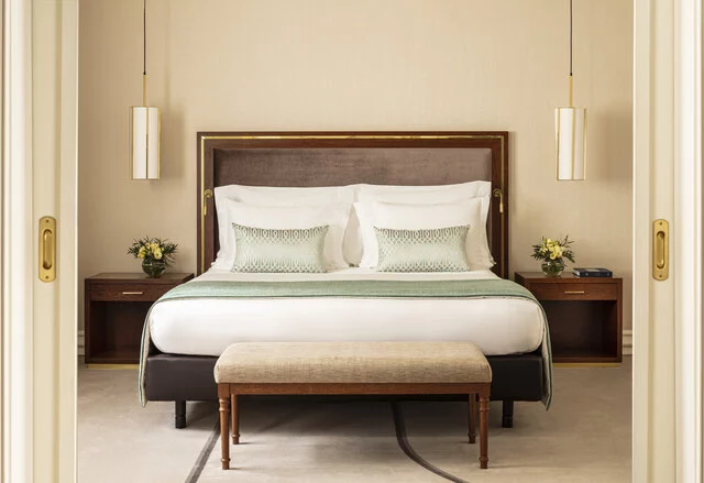 Tivoli_Avenida_Liberdade_Guest_Room_Junior_Suite_Bedroom_Bed-8451x5792