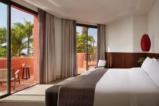 Tivoli_La_Caleta_Tenerife_Resort_Guest_Room_Garden_Suite_1