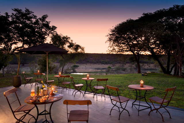 Anantara_Stanley_&_Livingstone_Victoria_Falls_Hotel_Outdoor_Dining.jpg
