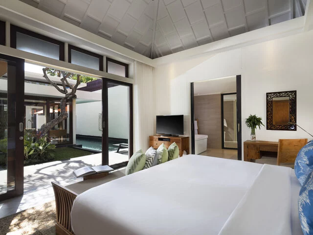 Avani_Seminyak_Bali_Resort_Guest_Room_Two_Bedroom_Pool_Villa_Master_Bedroom-8256x6192