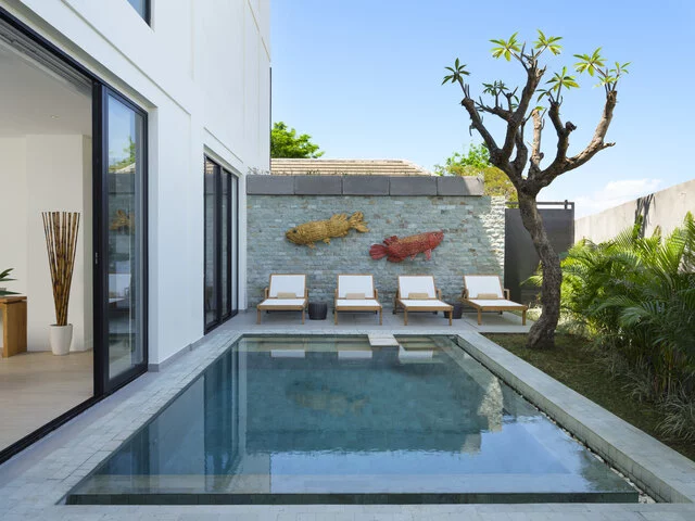 Avani_Seminyak_Bali_Resort_Guest_Room_Three_Bedroom_Suite_Plunge_Pool_Garden_View-8256x6192