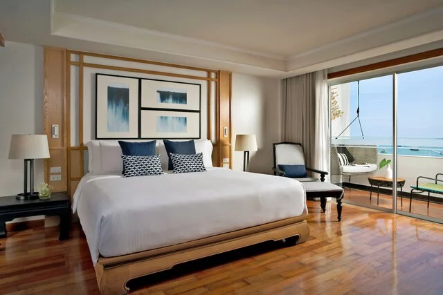 Avani_Pattaya_Resort_Guest_Room_Two_Bedroom_Sea_View_Suite_Bedroom_Sea_View_1
