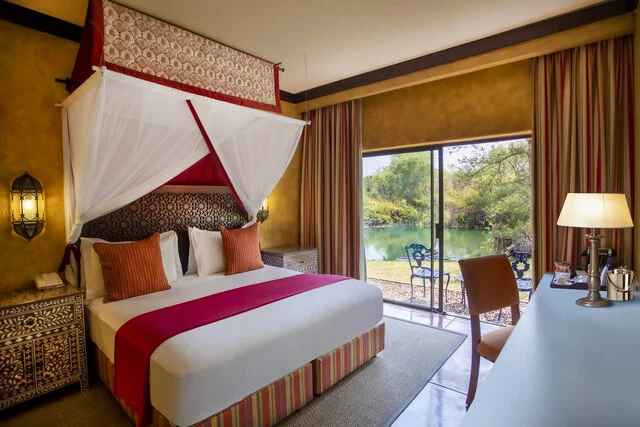 Avani_Victoria_Falls_Resort_Suite_Bedroom