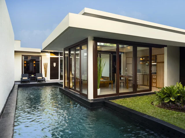 Avani_Seminyak_Bali_Resort_Guest_Room_Two_Bedroom_Pool_Villa_Pool-8256x6192