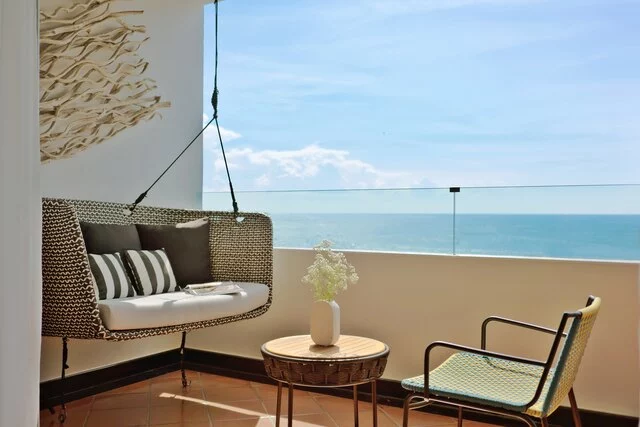 Avani_Pattaya_Resort_Guest_Room_Two_Bedroom_Sea_View_Suite_Balcony_1