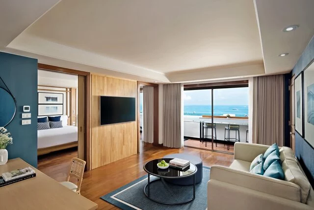 Avani_Pattaya_Resort_Guest_Room_Two_Bedroom_Sea_View_Suite_Living_Room_2