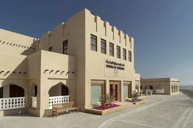 Souq_Al_Wakra_Hotel_Qatar_by_Tivoli_Exterior_View_South_Signage