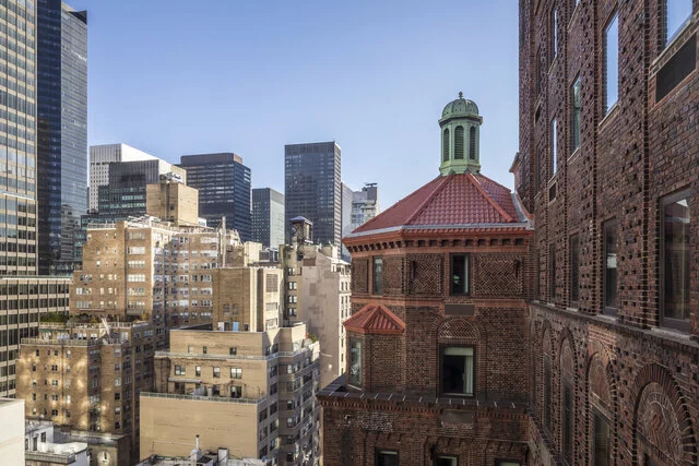NH_Collection_New_York_Madison_Avenue_Views_day_from_hotel_detail