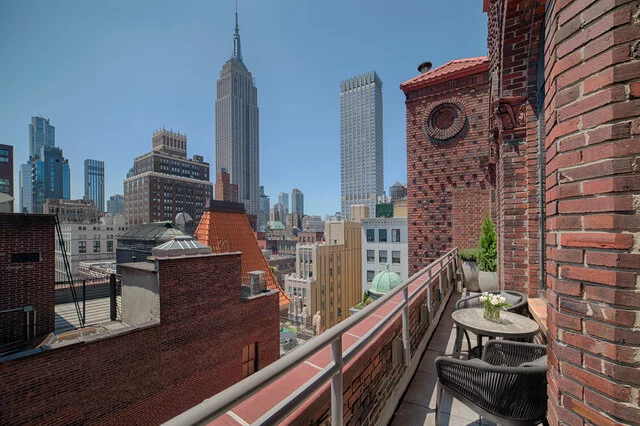 NH_Collection_New_York_Madison_Avenue_Room_Empire_State__Penthouse__Suite__with_Terrace(1).JPG
