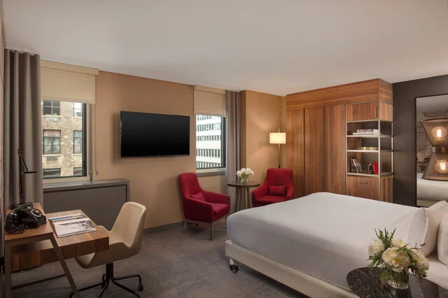 NH_Collection_New_York_Madison_Avenue_Room_Family_Adjoining_Corner.JPG