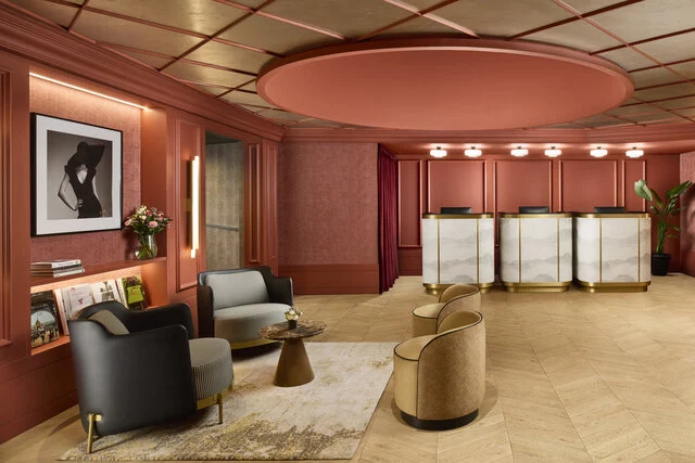 NH_Collection_Champs_Elysees_Lobby_and_reception_empty_lamps_