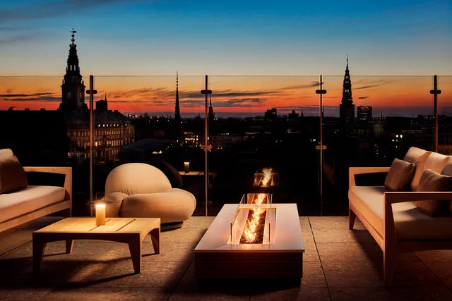 NH_Collection_Copenhagen_Bar_Rooftop_fireplace