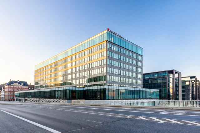 NH_Collection_Copenhagen_Facade_sunset_exterior_view-8192x5464