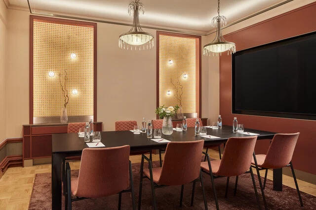NH_Collection_Helsinki_Grand_Hansa_Meeting_Rooms_Anna_boardroom_setup