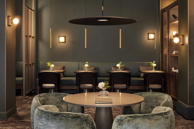 NH_Collection_Helsinki_Grand_Hansa_Restaurant_Hansa_Cafe_Bar_Brasserie_cafe_tables_armchairs