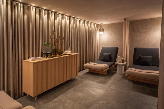 NH_Collection_Helsinki_Grand_Hansa_Spa_Usva_by_Terhen_lounge_area