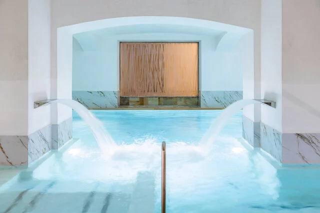 NH_Collection_Prague_Carlo_IV_Hotel_Facilities_Wellness_Swimming_Pool_Fountain-8166x5447