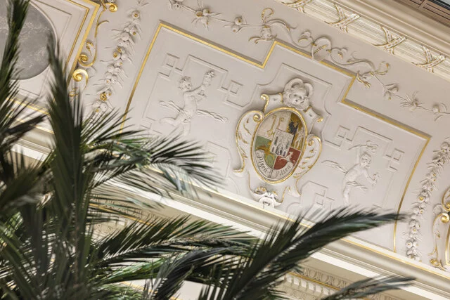 NH_Collection_Prague_Carlo_IV_Lobby_and_reception_detail_ceiling_shield-8166x5447
