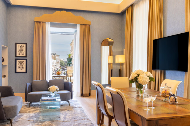 Tivoli_Palazzo_1880_Lecce_Hotel_Guest_Room_Presidential_Suite_2.jpg