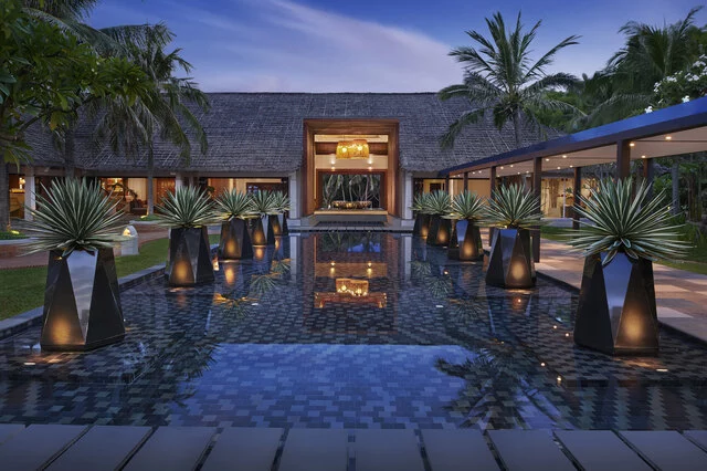 Avani_Quy_Nhon_Resort_Lobby_view_Entrance_At_Sunrise-4256x2832