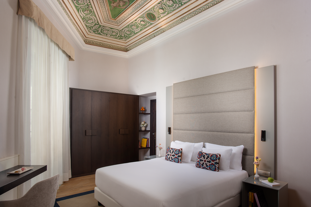NH_Collection_Palermo_Palazzo_Sitano_Bedroom_Suite_With_Fresco.png