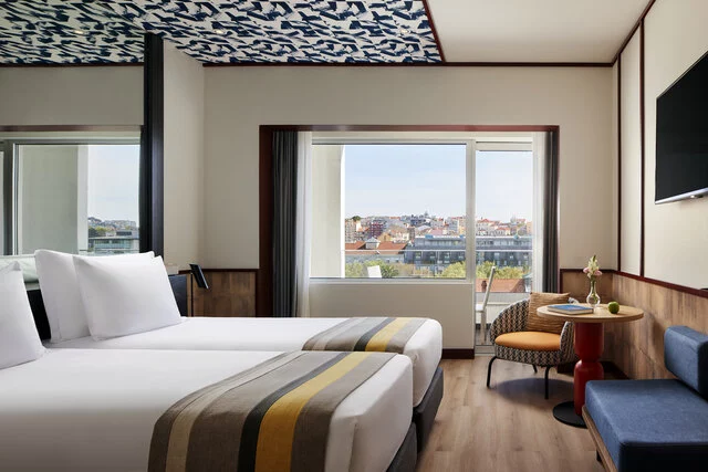 Avani_Avenida_Liberdade_Lisbon_Hotel_Room_Avani_Deluxe_Twin_Bed