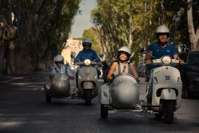 506674-Anantara Palazzo Naiadi Rome Hotel - Lifestyle Vespa-967ec0-original-1696934961