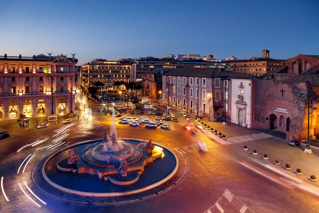 Anantara_Palazzo_Naiadi_Rome_Hotel_Fontana_delle_Naiadi_evening_view_horizontal