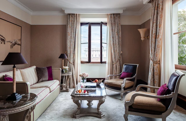 Anantara_Palazzo_Naiadi_Rome_Junior_Suite_Terrace_Seating