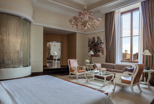 Anantara_Palazzo_Naiadi_Rome_Presidential_Suite_Bedroom.jpg
