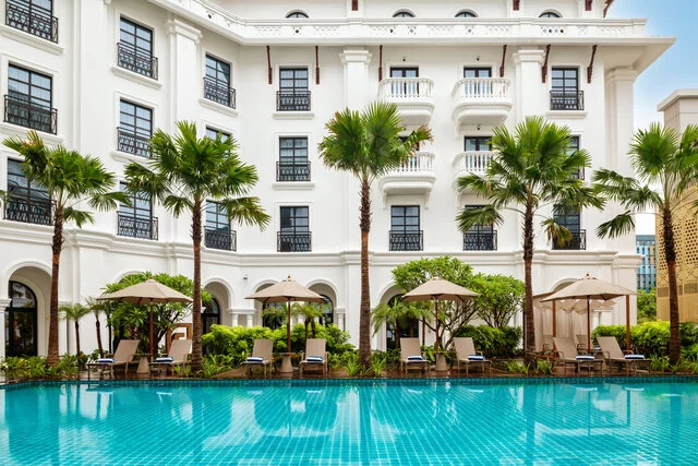 Avani_Plus_Lanexang_Vientiane_Hotel_Pool
