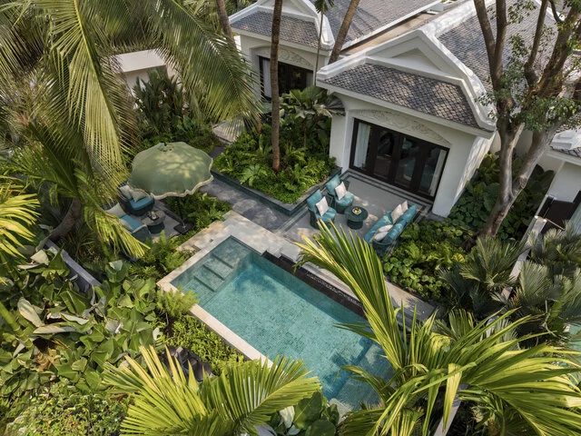 Anantara_Siam_Bangkok_Hotel_Guest_Room_Garden_Pool_Villa_Exterior_Drone_View(2)