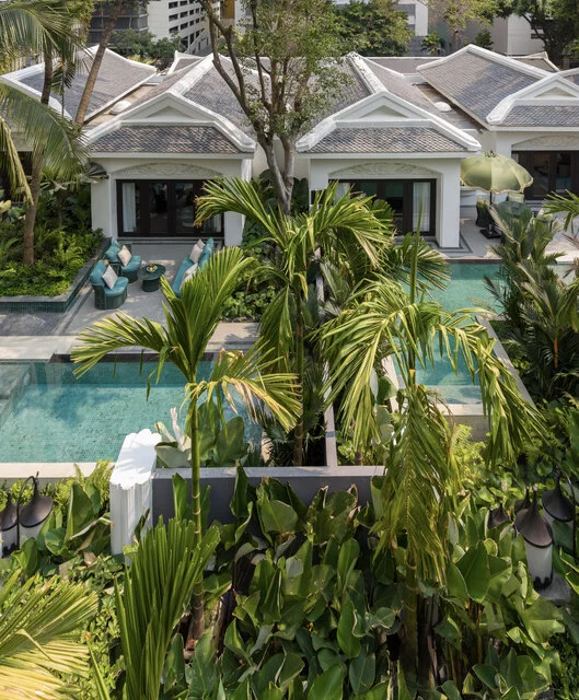 Anantara_Siam_Bangkok_Hotel_Guest_Room_Garden_Pool_Villa_Exterior_Drone_View