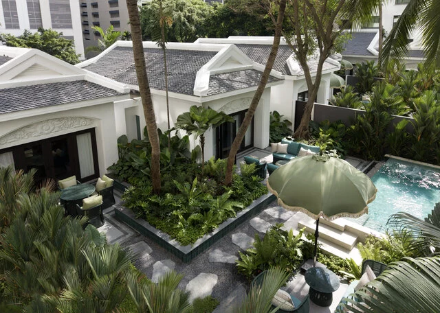 Anantara_Siam_Bangkok_Hotel_Guest_Room_Anantara_Garden_Pool_Villa_Exterior_Drone_View