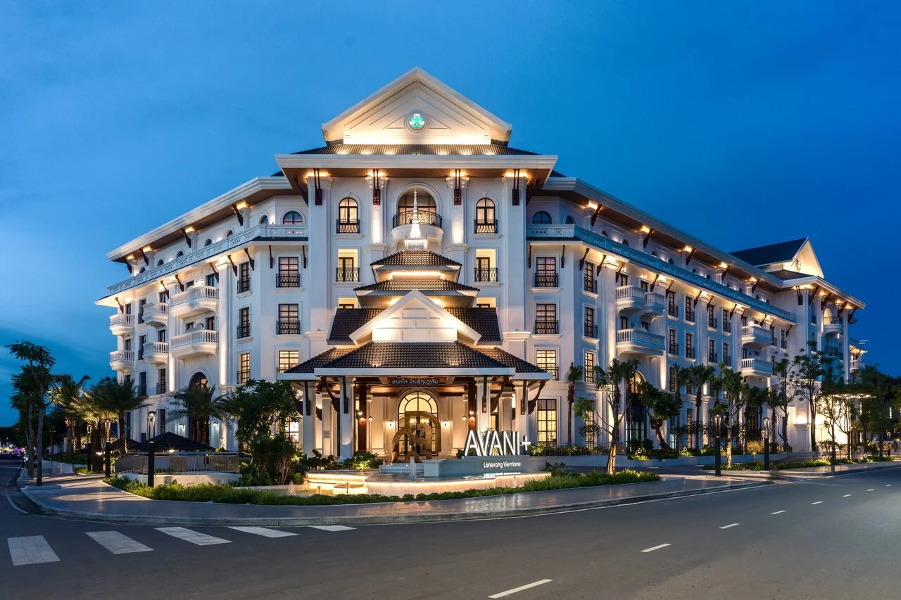 702332-Avani_Plus_Lanexang_Vientiane_Hotel_Exterior_Night-e1ab61-original-1789466603.jpg