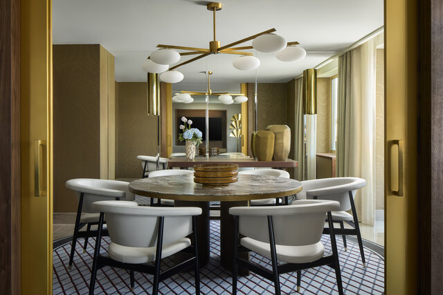 Tivoli Avenida Liberdade_Presidential Suite_dining room.jpg