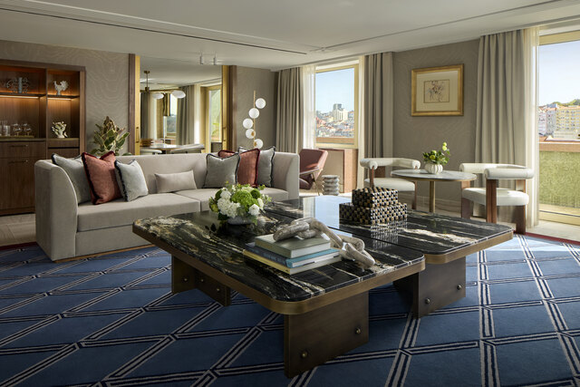 Tivoli Avenida Liberdade_Presidential Suite_living room_2.jpg