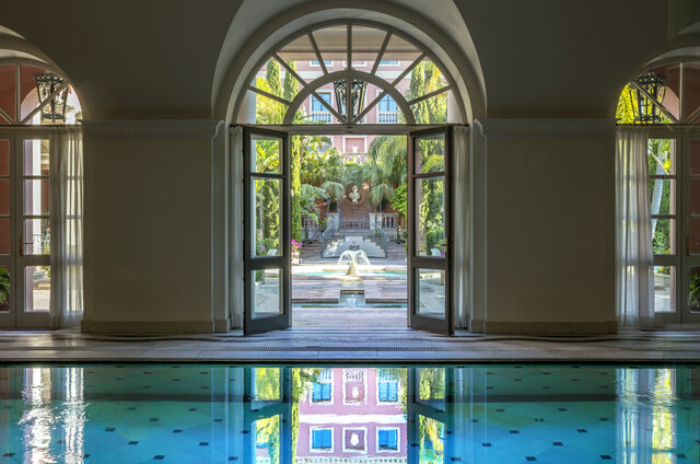 Anantara_Villa_Padierna_Palace_Benahavis_Marbella_Resort_Spa_Pool_And_Fountains-8666x5746.jpg