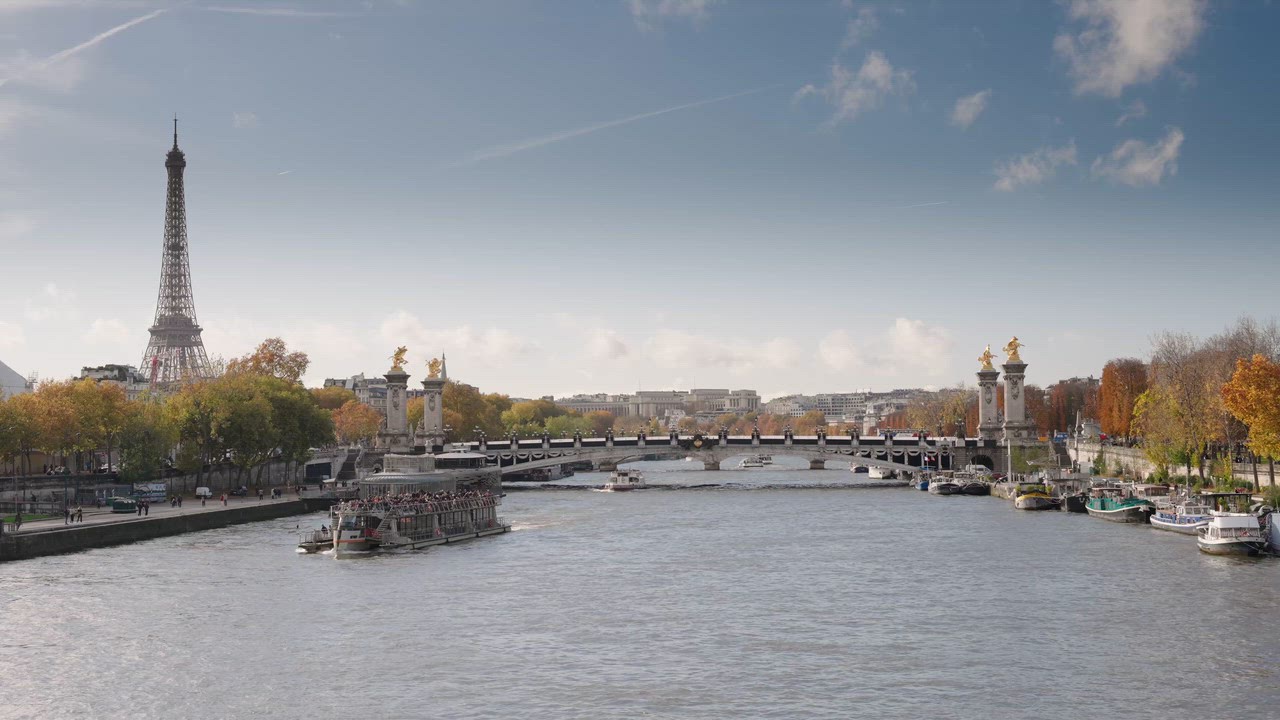NH_Collection_Paris_Ponthieu_Champs_Élysées_Video(mp4).mp4