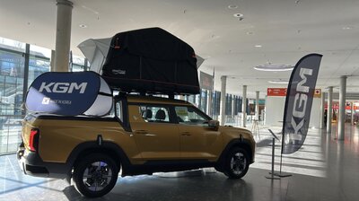 KGM Musso EV mit Dachzelt